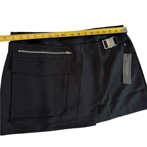 Emerson Lang Young Contemporary Black Buckle Belt Mini Skirt Size XL NWT - Picture 8 of 17